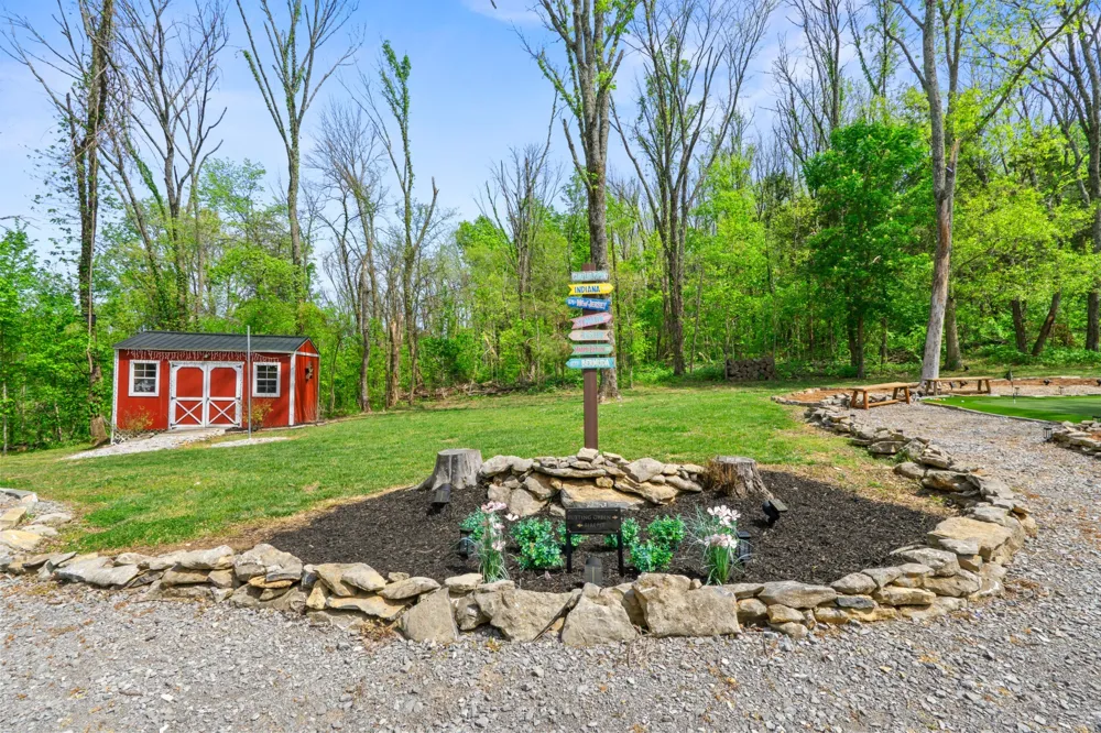 2870 Leonard Creek Ln Arrington, TN 37014