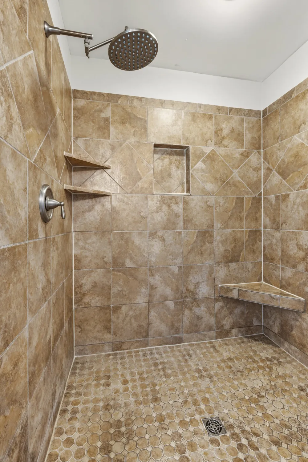 2870 Leonard Creek Ln Arrington, TN 37014