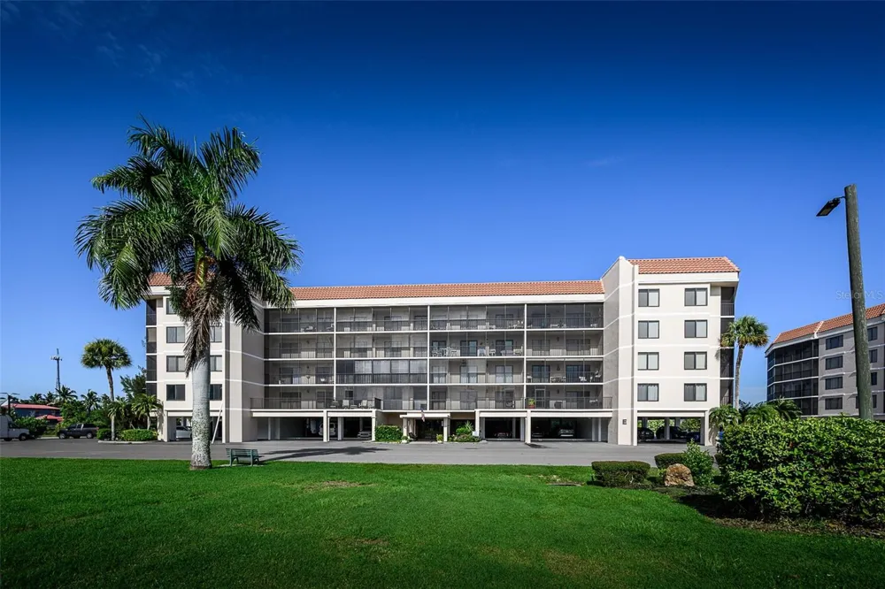 25188 MARION AVENUE #E104 Punta Gorda, FL 33950