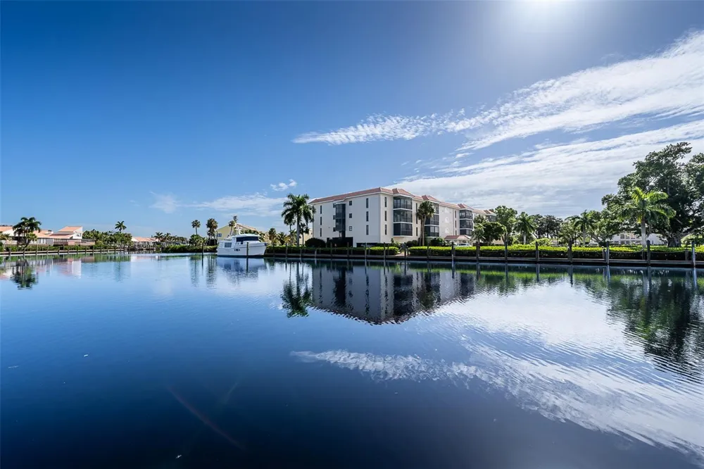 25188 MARION AVENUE #E104 Punta Gorda, FL 33950