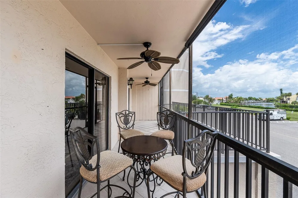 25188 MARION AVENUE #E104 Punta Gorda, FL 33950