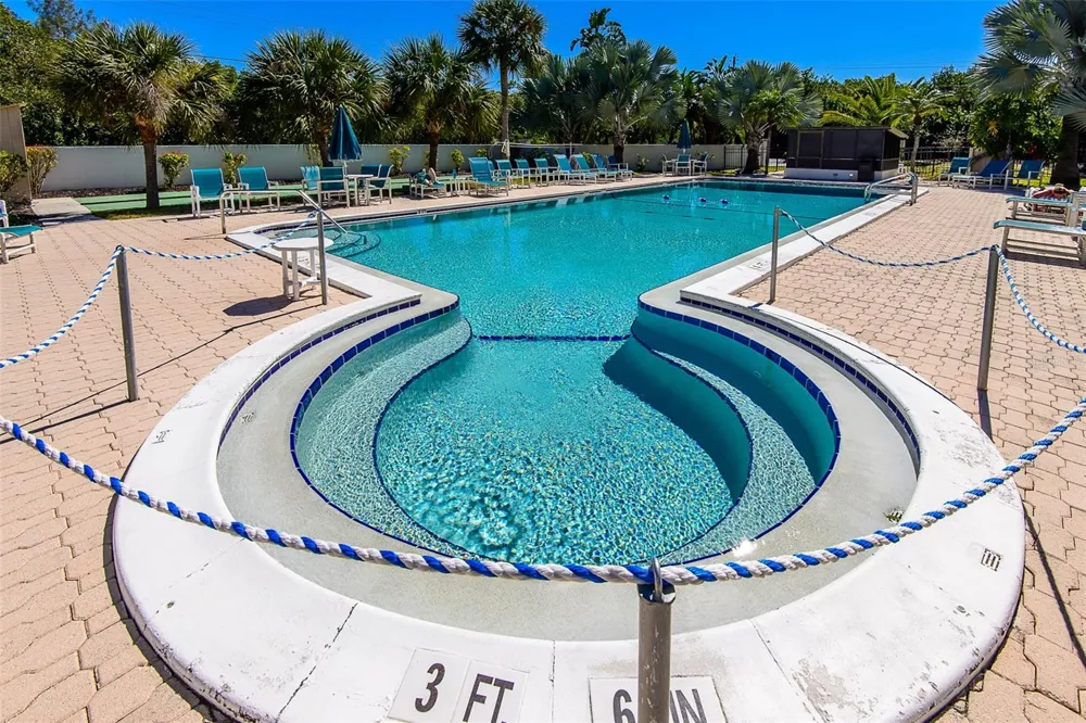 25188 MARION AVENUE #E104 Punta Gorda, FL 33950