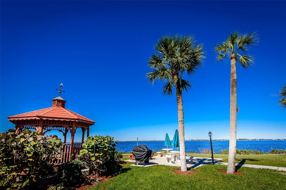 25188 MARION AVENUE #E104 Punta Gorda, FL 33950