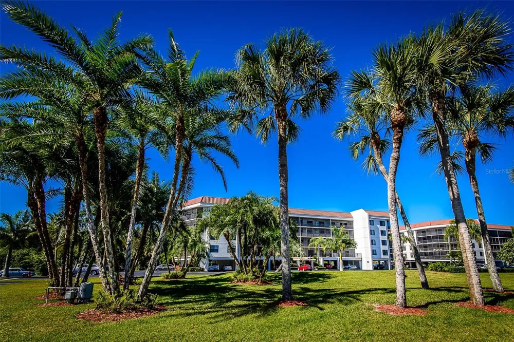 25188 MARION AVENUE #E104 Punta Gorda, FL 33950