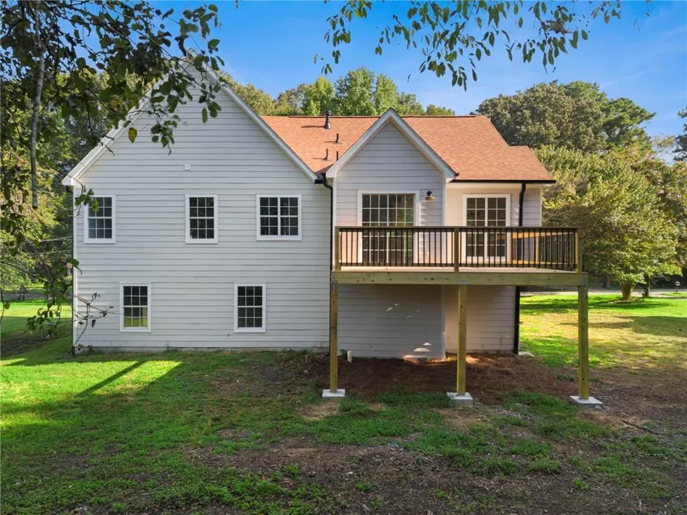 5323 Moon Road Powder Springs, GA 30127