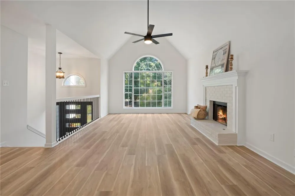 5323 Moon Road Powder Springs, GA 30127