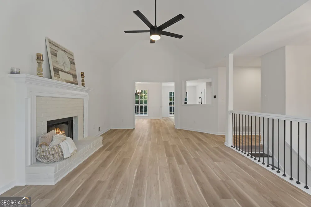 5323 Moon RD Powder Springs, GA 30127