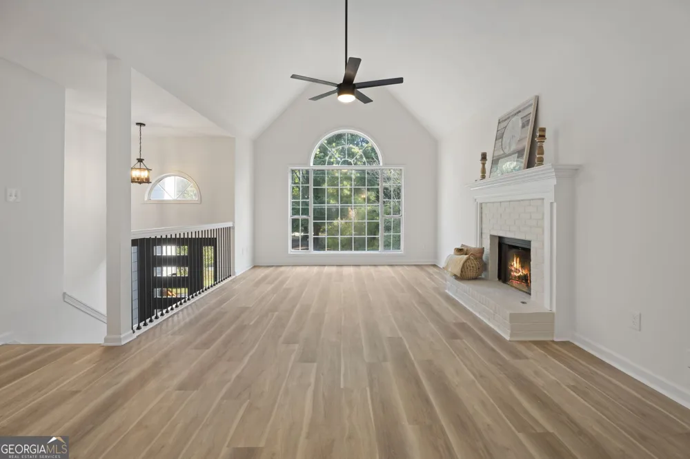 5323 Moon RD Powder Springs, GA 30127