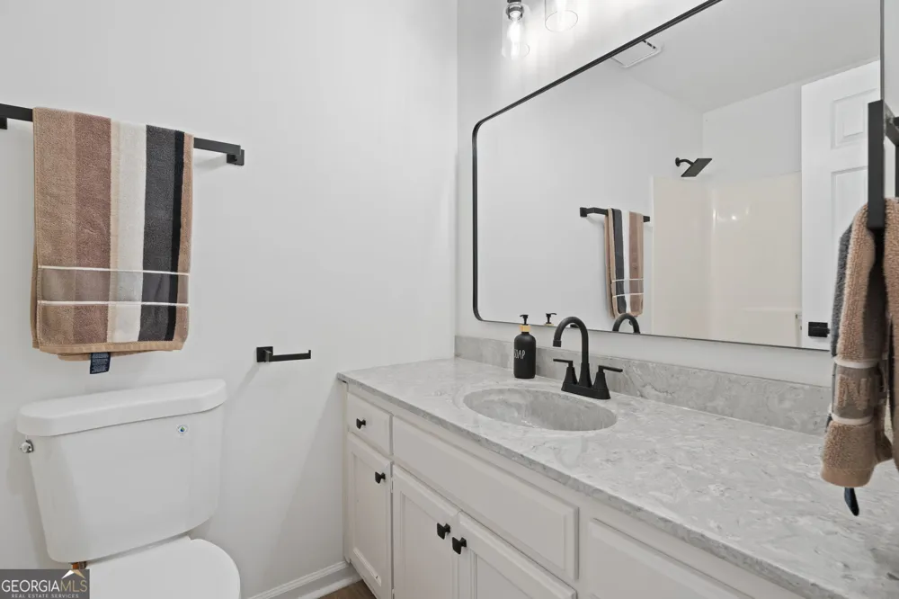 5323 Moon RD Powder Springs, GA 30127