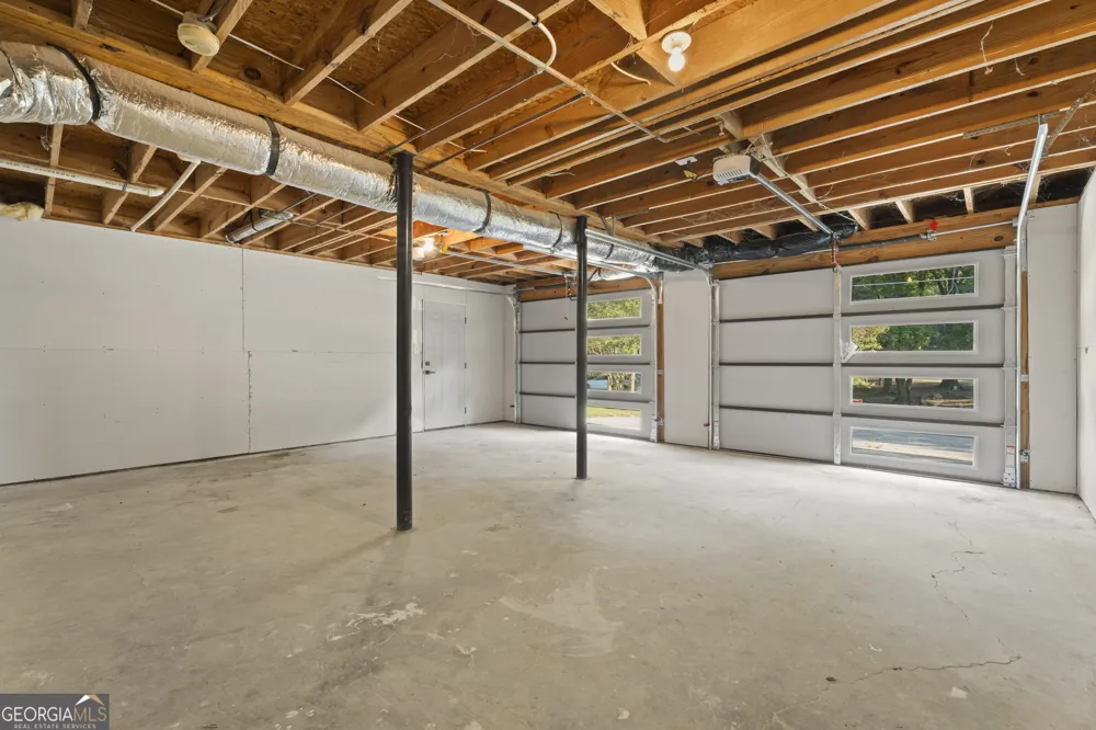 5323 Moon RD Powder Springs, GA 30127