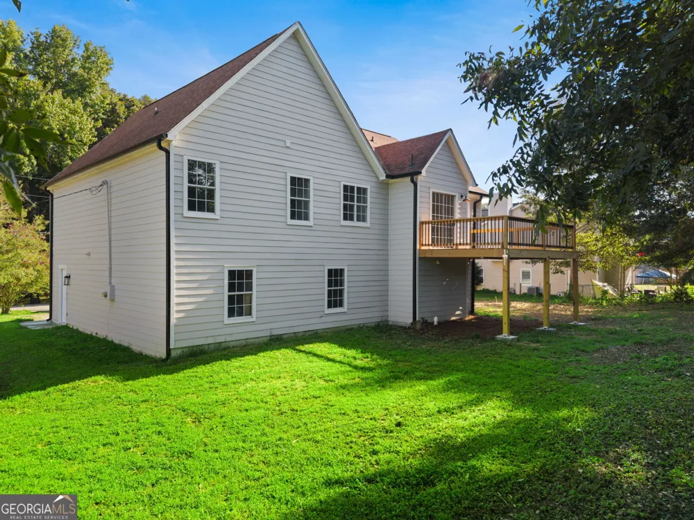 5323 Moon RD Powder Springs, GA 30127