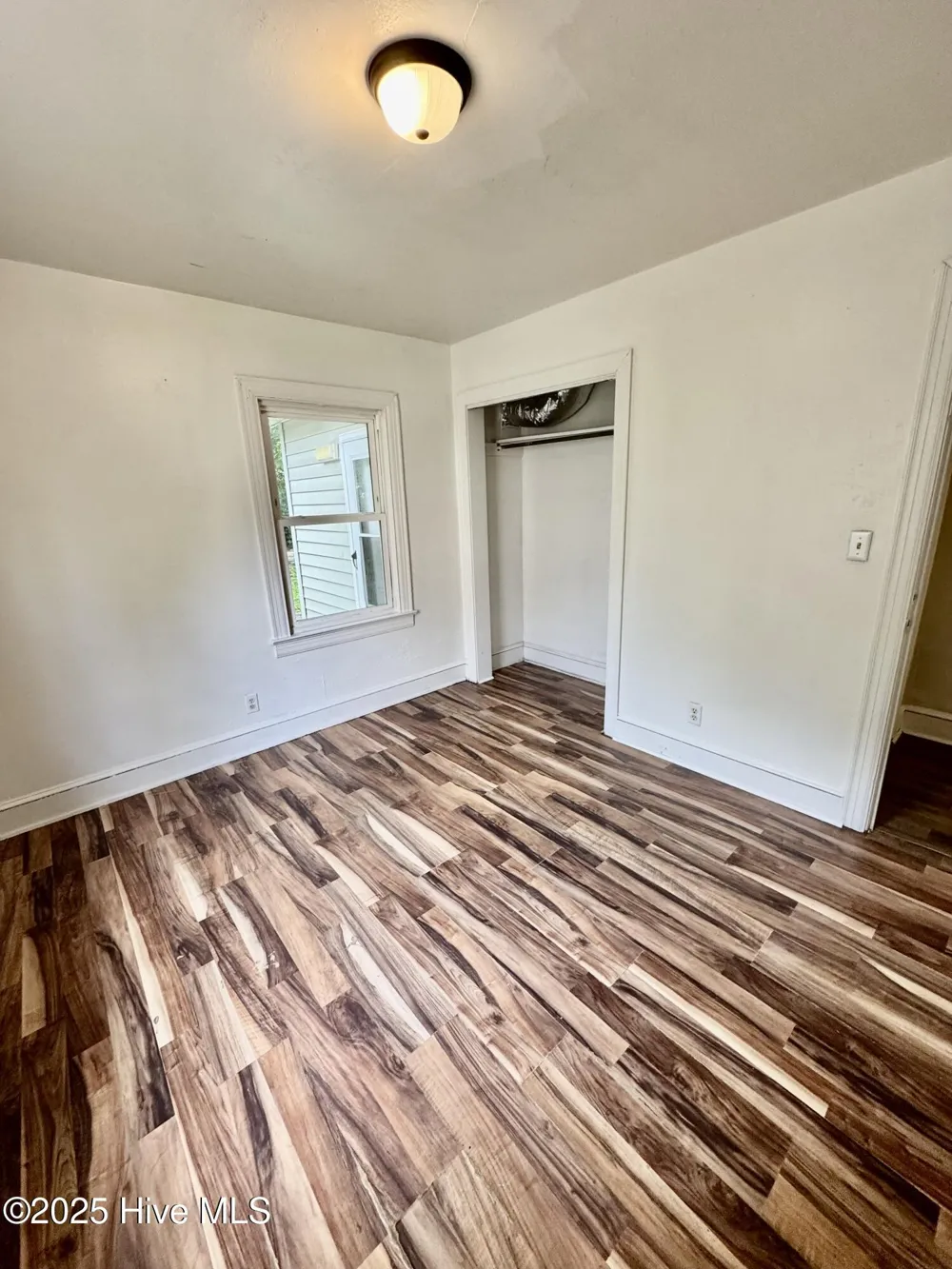 1217 Fleming Street Greenville, NC 27834
