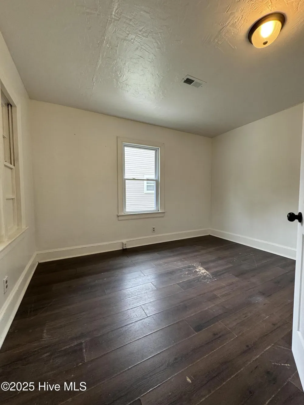 1217 Fleming Street Greenville, NC 27834