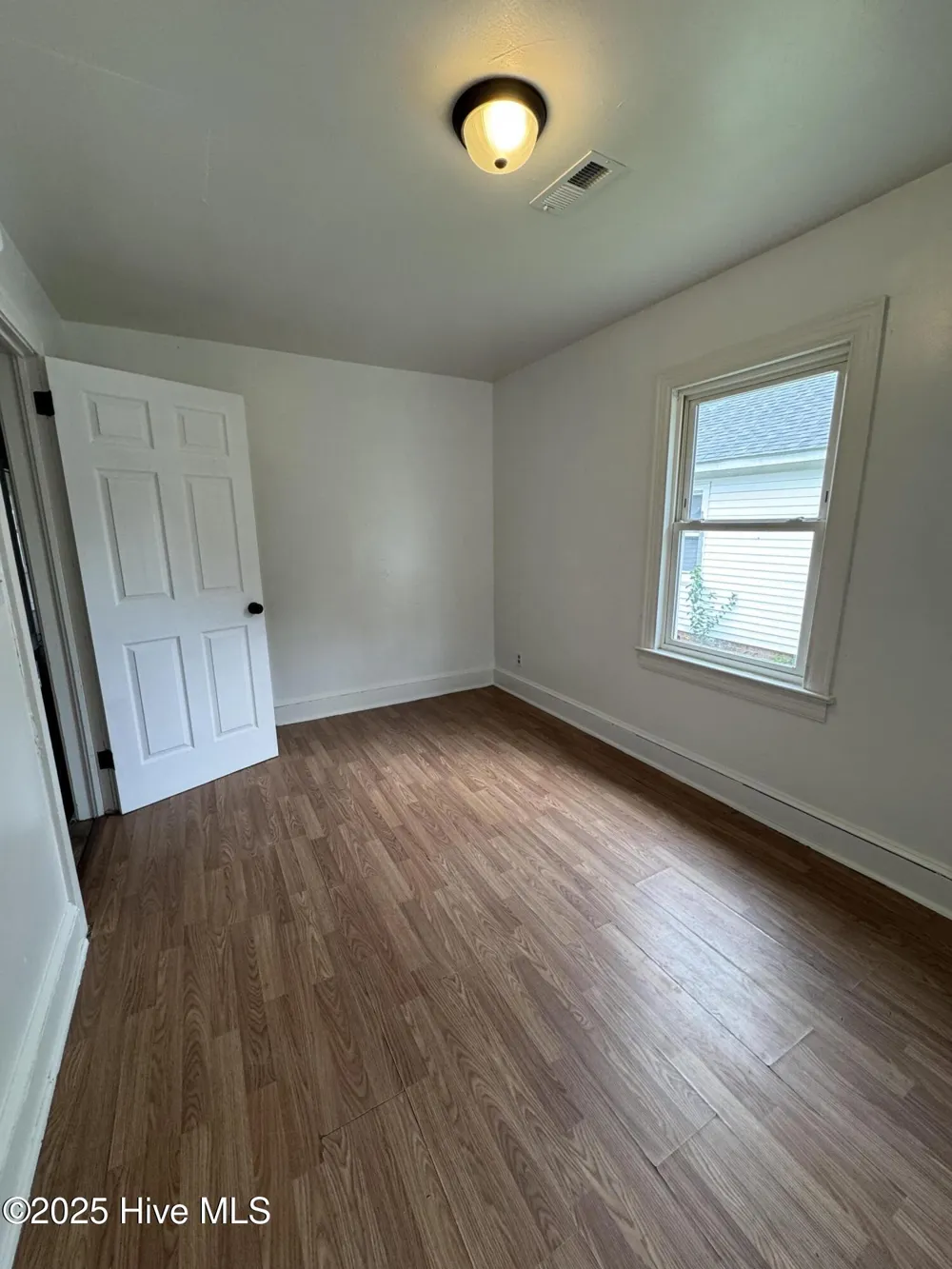 1217 Fleming Street Greenville, NC 27834