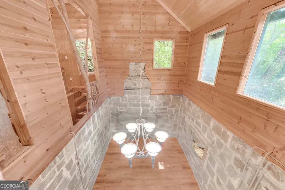 4305 Yonah Dam RD Toccoa, GA 30577