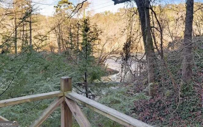 4305 Yonah Dam RD Toccoa, GA 30577