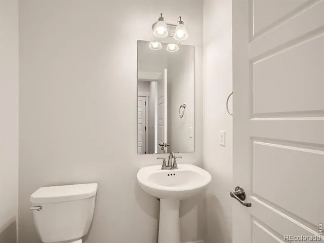 2071 Dusk Court Windsor, CO 80550