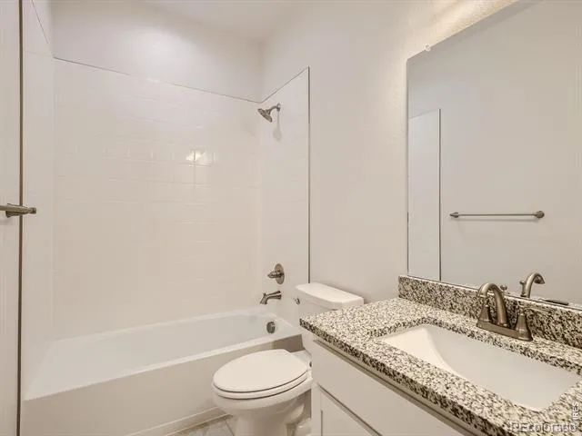 2071 Dusk Court Windsor, CO 80550