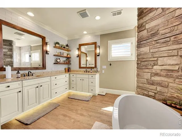 9512 Orion Way Arvada, CO 80007