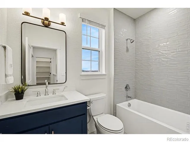 5098 Stonewall Street Loveland, CO 80538