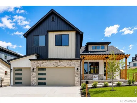 909 Sunflower Street