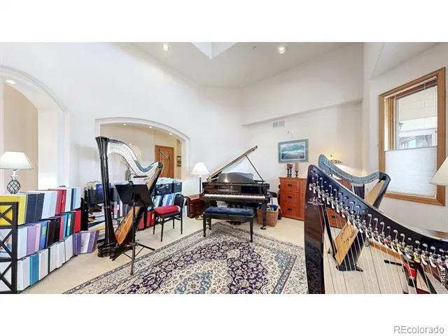 5300 Highlands Drive Longmont, CO 80503