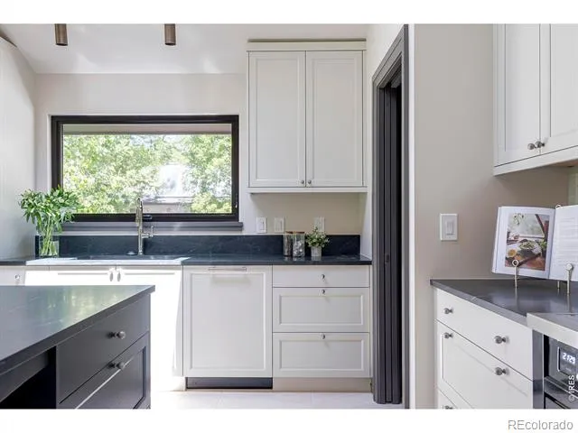 985 Saratoga Court Boulder, CO 80303