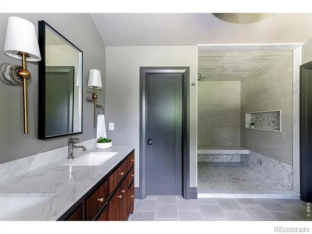 985 Saratoga Court Boulder, CO 80303