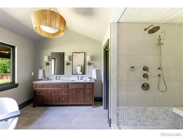 985 Saratoga Court Boulder, CO 80303