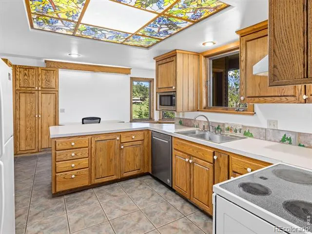 2180 Devils Gulch Road Estes Park, CO 80517