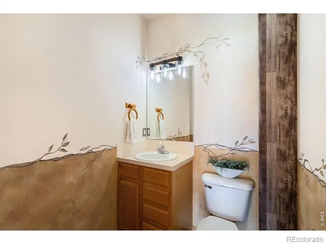 408 Strasburg Drive Fort Collins, CO 80525