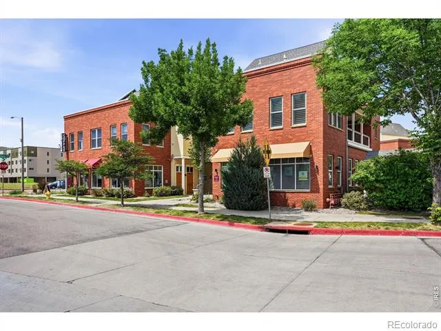 401 Mason Court #203 Fort Collins, CO 80524