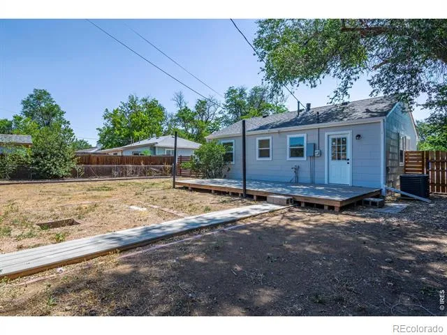 835 Lansing Street Aurora, CO 80010