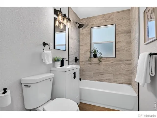 835 Lansing Street Aurora, CO 80010