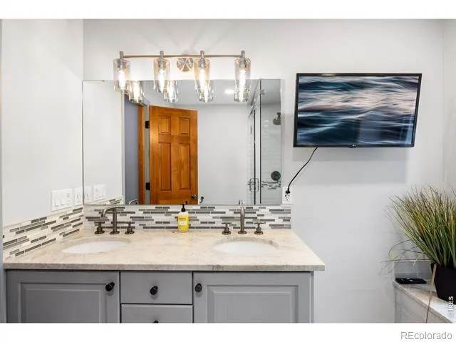 2512 Fox Run Court Fort Collins, CO 80526