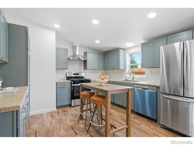 108 E Douglas Road Fort Collins, CO 80524