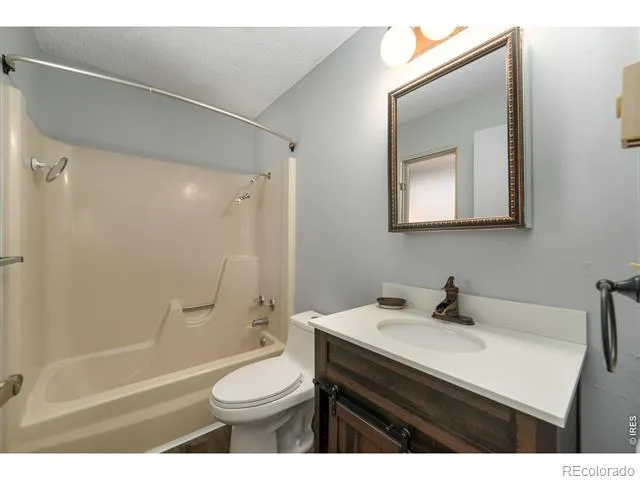 1050 S Saint Vrain Avenue #4 Estes Park, CO 80517