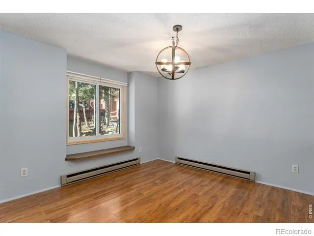 1050 S Saint Vrain Avenue #4 Estes Park, CO 80517