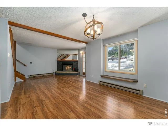 1050 S Saint Vrain Avenue #4 Estes Park, CO 80517