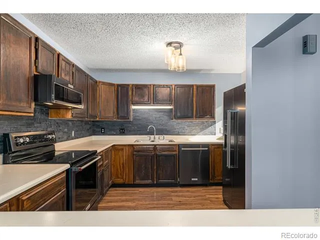 1050 S Saint Vrain Avenue #4 Estes Park, CO 80517