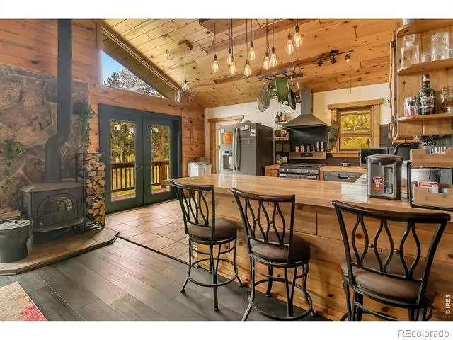 417 Dunraven Glade Road Glen Haven, CO 80532