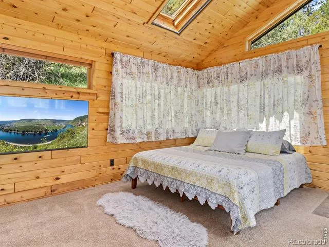 417 Dunraven Glade Road Glen Haven, CO 80532