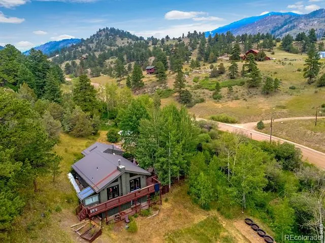 417 Dunraven Glade Road Glen Haven, CO 80532