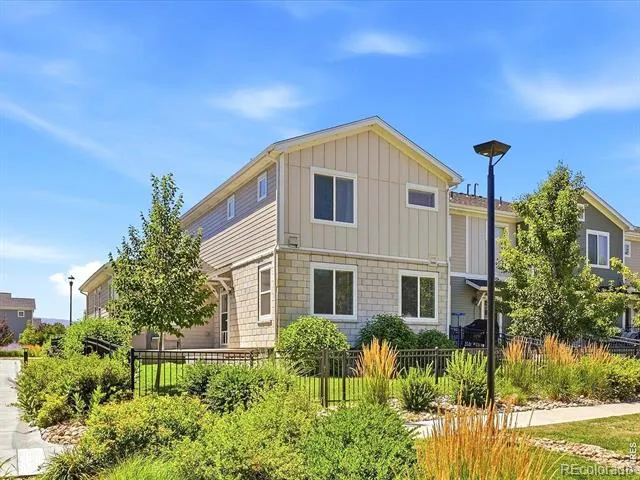 683 Stonebridge Drive Longmont, CO 80503