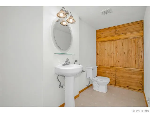 2235 46th Ave Ct #B Greeley, CO 80634