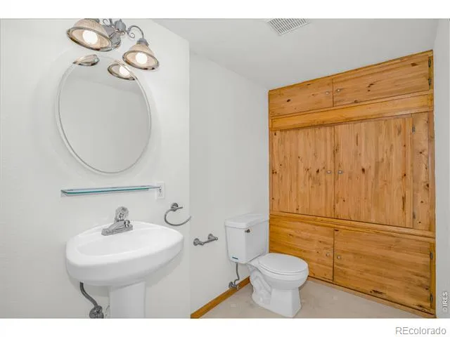 2235 46th Ave Ct #B Greeley, CO 80634