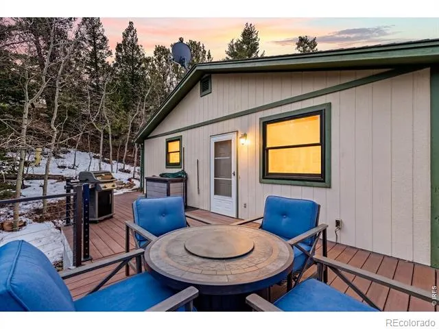 33090 Janelle Circle Golden, CO 80403