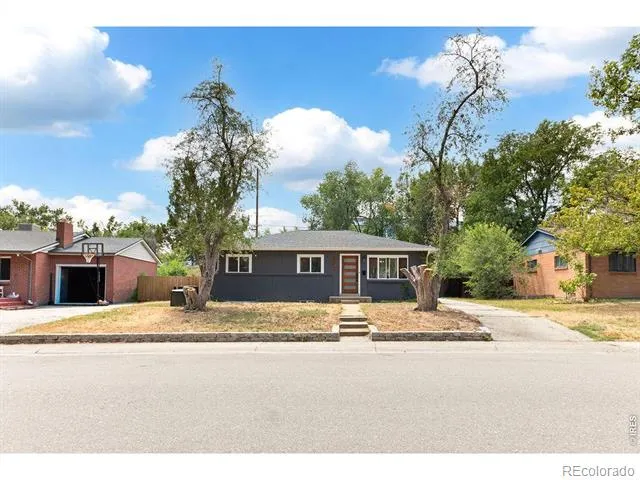 6010 Johnson Way Arvada, CO 80004