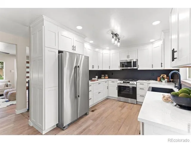 6010 Johnson Way Arvada, CO 80004