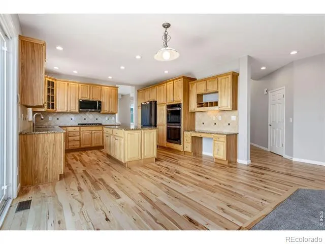 2528 White Wing Road Johnstown, CO 80534